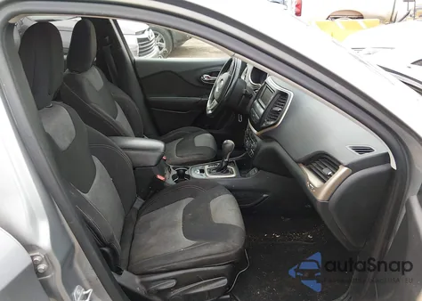 2014 Jeep Cherokee Latitude z USA, uszkodzony, nr VIN 1C4PJLCB3EW313557